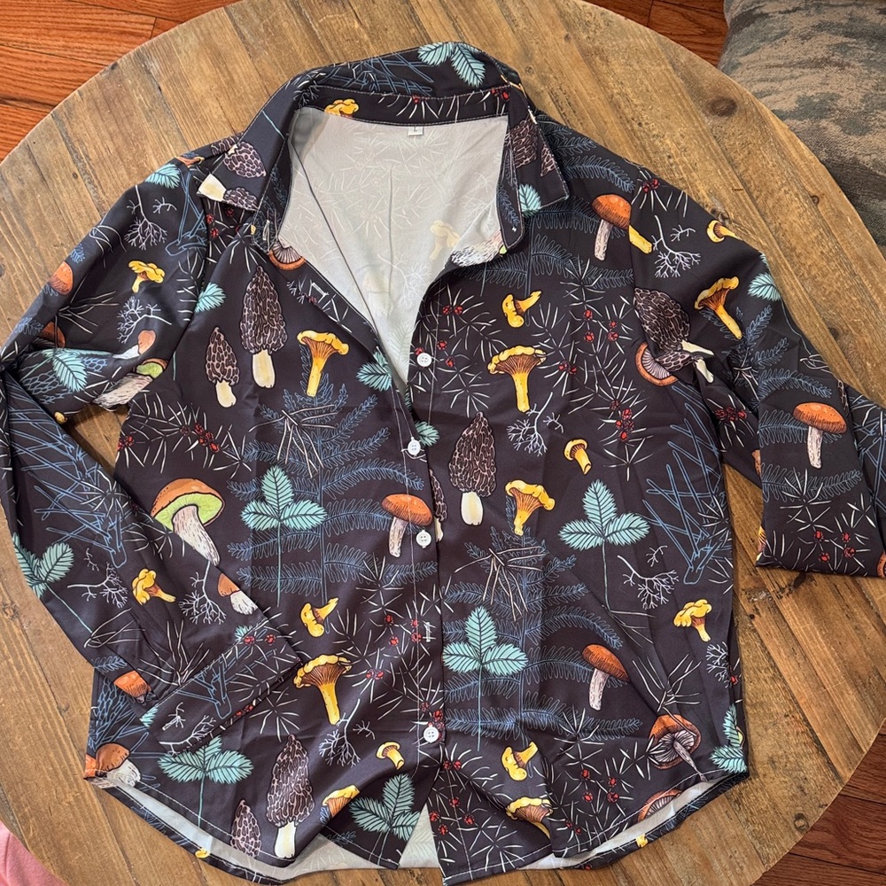 SHEIN Black Mushroom Print Blouse